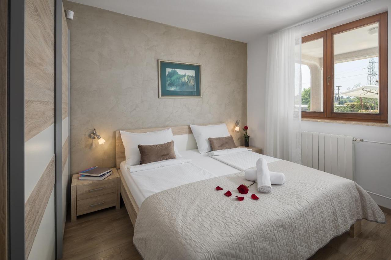 Villa Alena Poreč Dış mekan fotoğraf