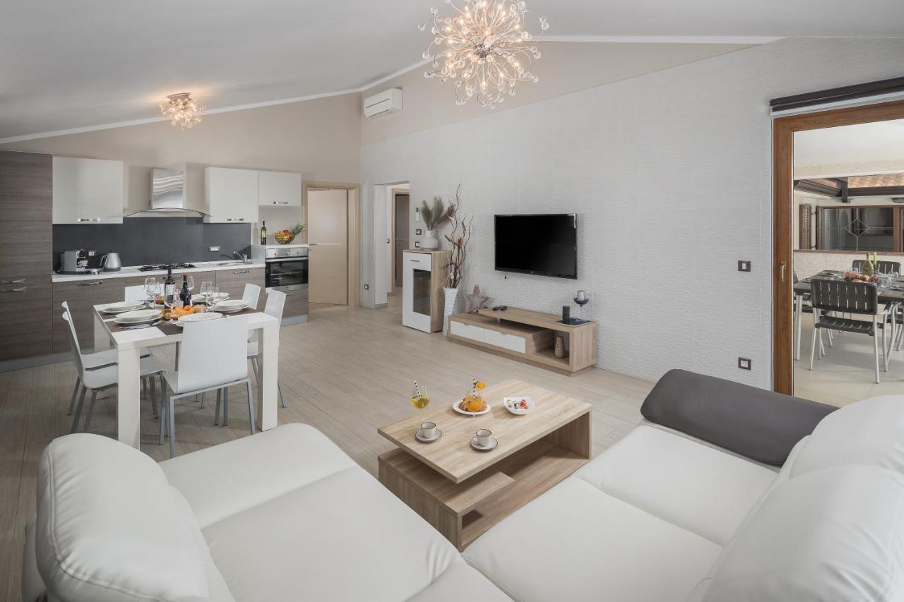 Villa Alena Poreč Dış mekan fotoğraf