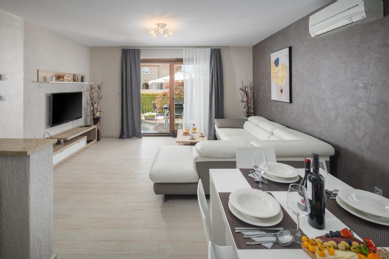 Villa Alena Poreč Dış mekan fotoğraf