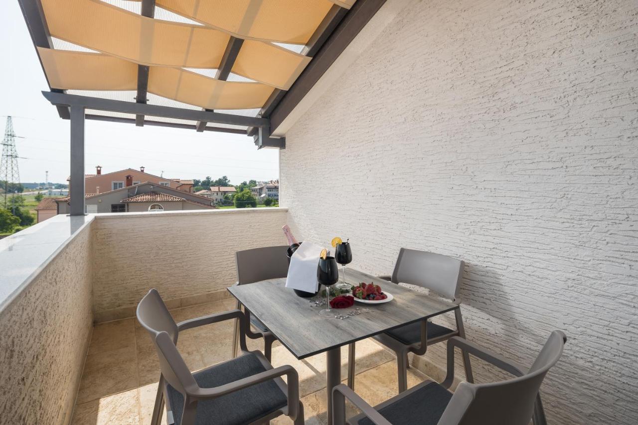 Villa Alena Poreč Dış mekan fotoğraf